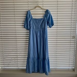 Women’s size Large Blue Puff-Sleeve Midi Dress